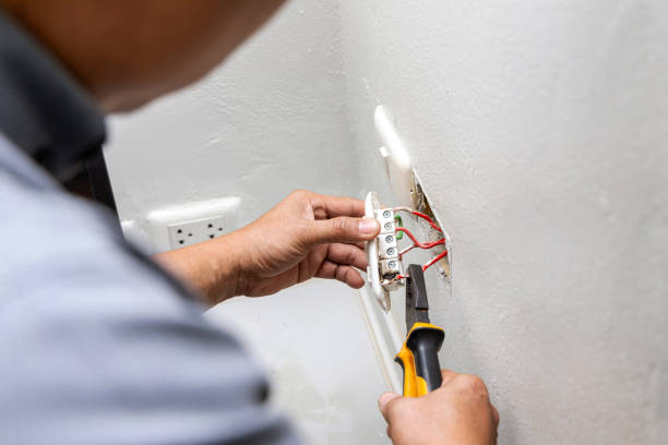 Best Electrical Installation Contractor  in Central Point, OR